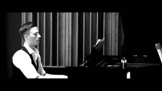 'Mack the Knife' Leighton Rafferty (Vocals) & David Doidge (Piano)