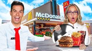 NÓS ABRIMOS UM MCDONALD'S 5 ESTRELAS! - LUXO EXTREMO!