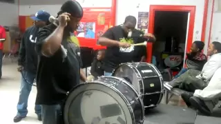 DRUM BATTLE !!!! OLD SSCHOOL VS NEW