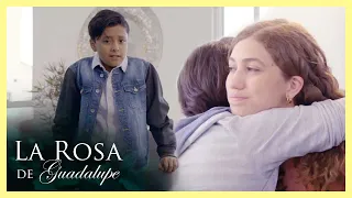 La Rosa de Guadalupe 4/4: Hace evidente sus celos al ver a su hermana con un chico | La misteriosa