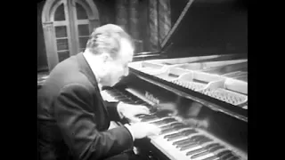 Claudio Arrau - Mozart: Sonata K310 - Beethoven: Sonata Op.111 (1964)