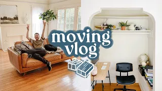 MOVING VLOG - First Look At My NEW APARTMENT + New Furniture!