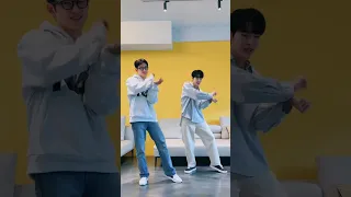 Jinyoung - Perfume Challenge with NCT Doyoung #GOT7 #Jinyoung #shorts #fyp