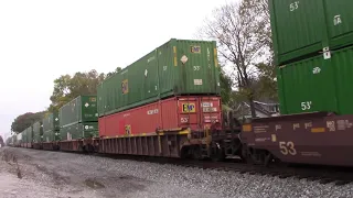 NORFOLK SOUTHERN GE AC44C6M Intermodal Container Southbound Train