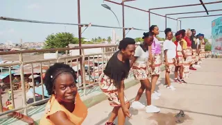 Angélique Kidjo - Africa, One Of A Kind ft. Mr Eazi, Salif Keita - dance video by Centre Wédu Wédu.