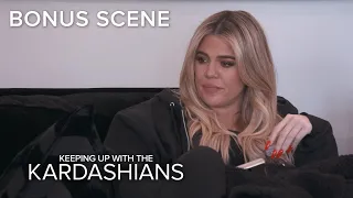 KUWTK | Khloé Kardashian Decides What to Do With Her Dog's Ashes | E!