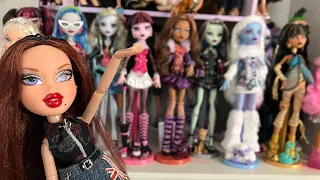 REDOING MY MONSTER HIGH DOLL SHELVES! Adding the Creeproductions | Lizzie is bored vlog