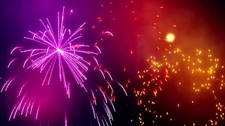 Colorful Fireworks 4K - Free Video Motion Background| kitvideo.net