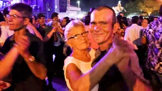 Dançando Forró na Festa de Canabravinha na Bahia