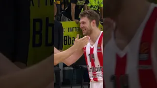 Epic Last-Second Shot | Remembering Sloukas' Game-Winning Three at Fenerbahce's Court Last Year