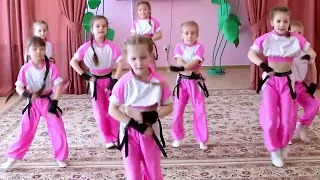 "Мы танцуем хип хоп!", МБДОУ18,  г. Курск,  хореограф Волобуева Н.Ф