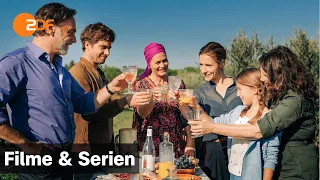 Ein Tisch in der Provence - Unverhoffte Töchter | Filme & Serien | ZDF