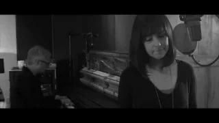 Meredith Andrews w/ Matt Maher - I Look To The King (Live + Acoustic)