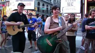 Meetles - Ballad of John & Yoko - Times Square - 7-3-10.MP4