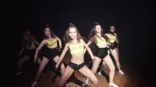 BOOTY DANCE / TWERK / "RISE UP"