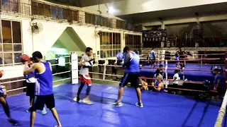Boxing control sparring (110 kg vs 60kg)