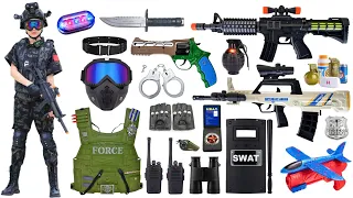 Special Police Weapons Toy set Unboxing-M16 guns, 95 Rifle，Revolver, Gas mask, Glock pistol, Dagger