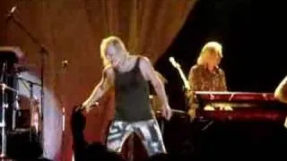 Uriah Heep - "Between Two Worlds'" (Live in Brasilia) - Pt 1