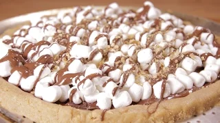 This S’mores Pizza Is The Dessert You Need