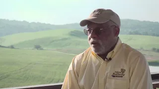 Former Cleveland Mayor Mike White talks with 3News Leon Bibb