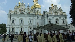 Крестный ход идет в Лавру 27.07.2016, Киев