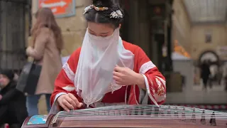 法國街頭，古箏演奏《Rolling In The Deep》效果直接拉滿！Chinese Musical Instruments Guzheng Cover 碰碰彭碰彭Jingxuan」