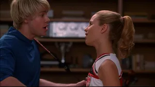 Glee - Lucky (Full Performance) 2x04