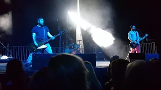 Dive (Nirvana Experience Show in Tallinn with Chad Channing)
