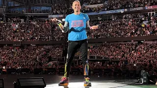 COLDPLAY LIVE AT ETIHAD STADIUM MANCHESTER 31/05/23 A SKY FULL OF STARS CHRIS STOPS SHOW & RESTARTS