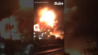 Fireballs engulf Texas manufacturing plant in gigantic blaze #shorts