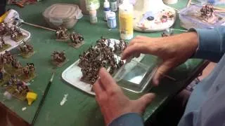 Simple static grass application for metal bases