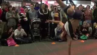 Street show best audience in Surfers Paradise / Gold Coast