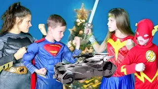 Justice League Toys Christmas Battle SuperHero Kids!