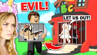 EVIL PRINCIPLE TRAPED US In School In Adopt Me! (Roblox)