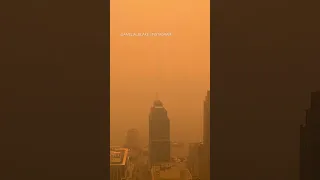 View of NYC before smoke vs after smoke from the Canadian Wildfires