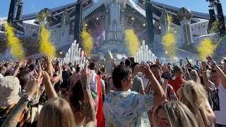 Tomorrowland 2022 - Weekend 1 Aftermovie (Armin, Hardwell, W&W, Headhunterz, Da Tweekaz, Deepack  …)