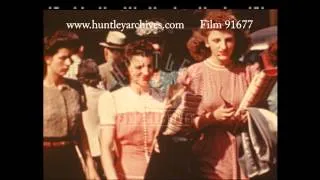 Crowds on the Streets of Montreal, 1940's - Film 91677