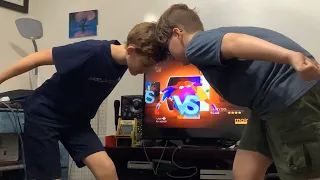Just dance 4 battle mode (Moves Like Jagger VS Never Gonna Give You Up