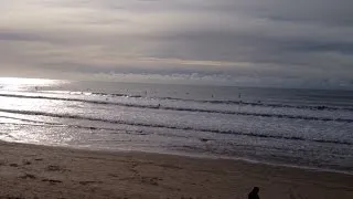 Surfeurs aux Sables