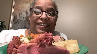 St Patrick’s Day Mukbang!! Featuring Corn Beef, Cabbage and Shepherds Pie!!