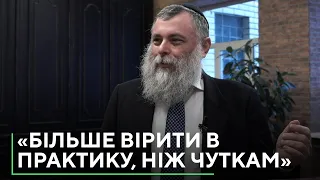 «За єврейською традицією, найважливіше — життя людини»: історія рабина, який вакцинувався