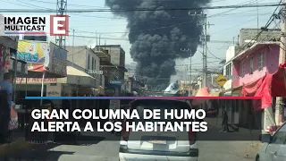 Ecatepec: Arde una fábrica de productos desechables en Xalostoc