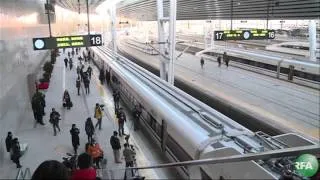 China Launches Longest Fast Train Line