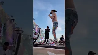 Steve Aoki throwing all the cakes into the crowd Neversea 2022 full video