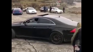 Mercedes CLS на своей волне)