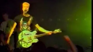 Die Ärzte Live - 1987 - Nach uns die Sintflut - 12 - Ausserirdische.avi