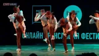 Red Rabbits ТАНЦЫ УЛИЦ 2016 Street Show