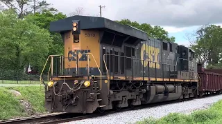 "Southern Style" Locomotive Pulls String Of Gondolas Through Cartersville #railfan #csxt #train