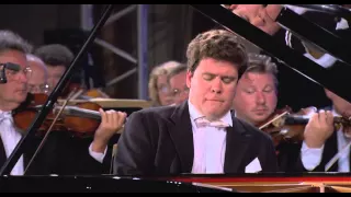 Denis Matsuev (p) & Yuri Temirkanov (cond.) - St. Petersburg Philharmonic: Rachmaninov Concerto No.2