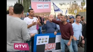 Массовые увольнения в концерне "Тева". Акции протеста по всему Израилю.